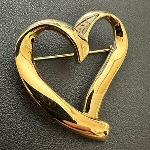 Trifari Gold Tone Heart Brooch Pin